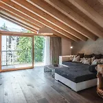Joe's Place - Luxury Lifestyle Διαμέρισμα Ζερμάτ