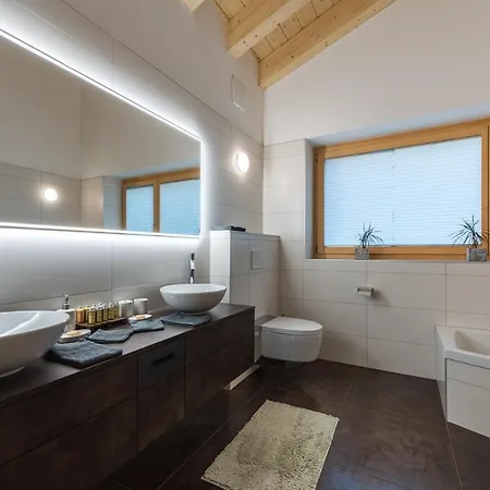 Joe's Place - Luxury Lifestyle Ζερμάτ